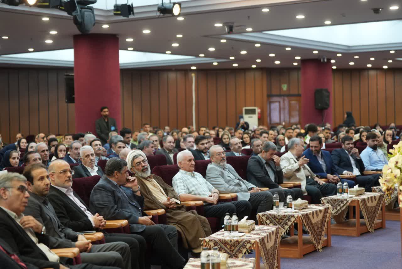 برگزاری آیین باشکوه تجلیل از افتخارآفرینان ورزش و جوانان برتر استان اصفهان+تصاویر برگزاری آیین باشکوه تجلیل از افتخارآفرینان ورزش و جوانان برتر استان اصفهان+تصاویر