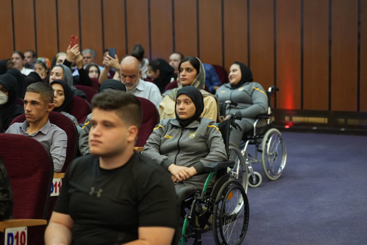 برگزاری آیین باشکوه تجلیل از افتخارآفرینان ورزش و جوانان برتر استان اصفهان+تصاویر برگزاری آیین باشکوه تجلیل از افتخارآفرینان ورزش و جوانان برتر استان اصفهان+تصاویر