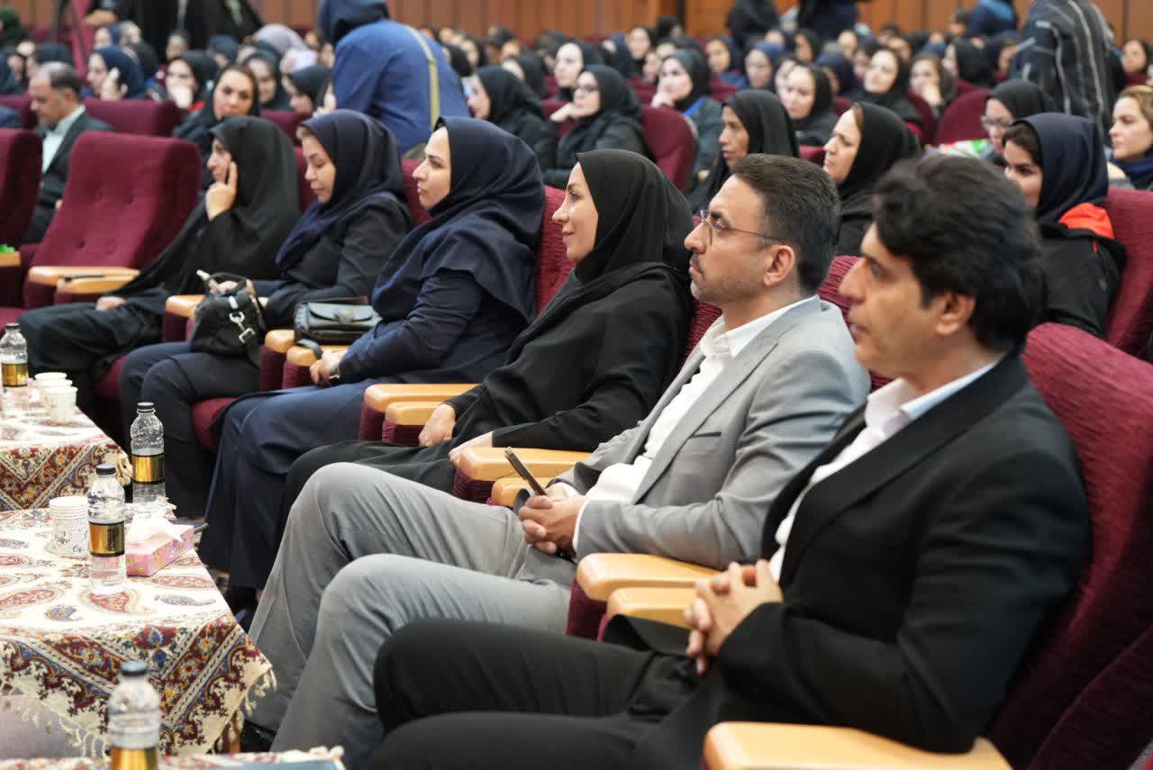 افتتاح رسمی المپیاد ورزشی کارکنان وزارت ورزش و جوانان در اصفهان+تصاویر افتتاح رسمی المپیاد ورزشی کارکنان وزارت ورزش و جوانان در اصفهان+تصاویر