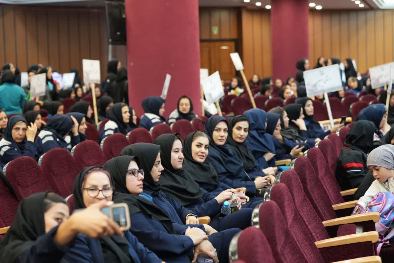 افتتاح رسمی المپیاد ورزشی کارکنان وزارت ورزش و جوانان در اصفهان+تصاویر افتتاح رسمی المپیاد ورزشی کارکنان وزارت ورزش و جوانان در اصفهان+تصاویر