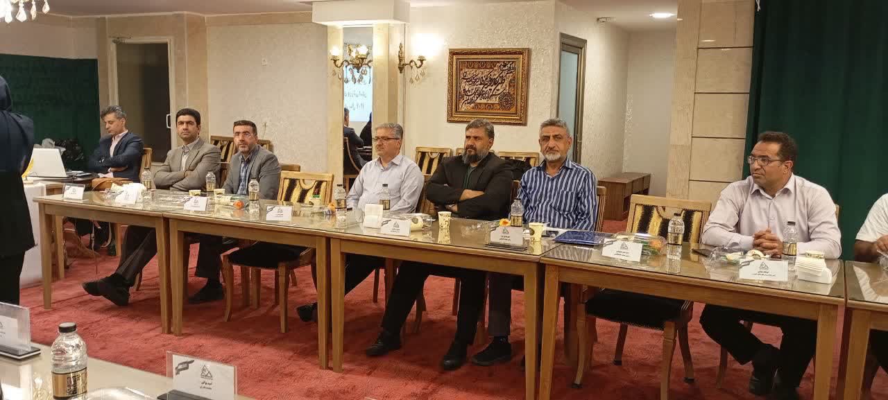 برگزاری مجمع سالیانه هیات کوهنوردی و صعودهای ورزشی استان اصفهان+تصاویر