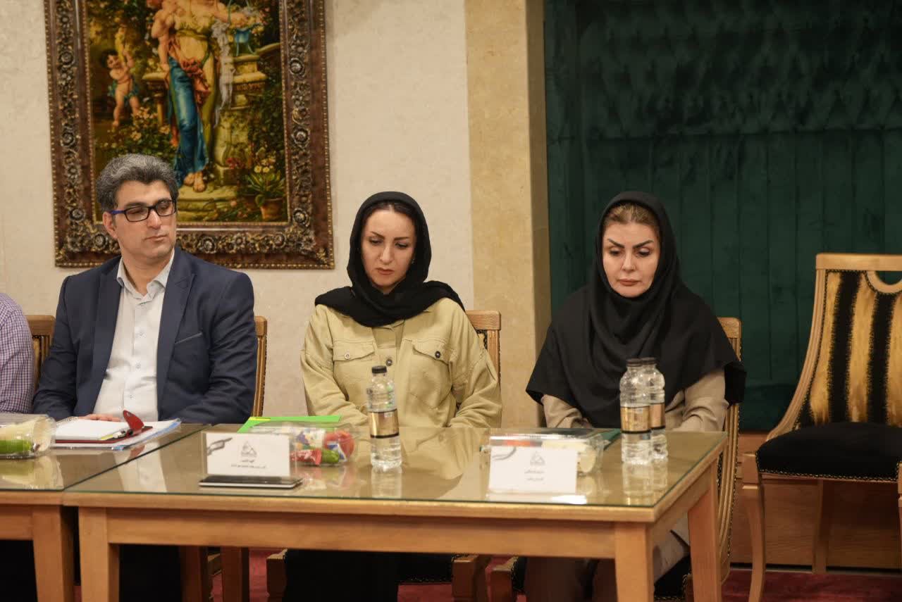 برگزاری مجمع سالیانه هیات کوهنوردی و صعودهای ورزشی استان اصفهان+تصاویر