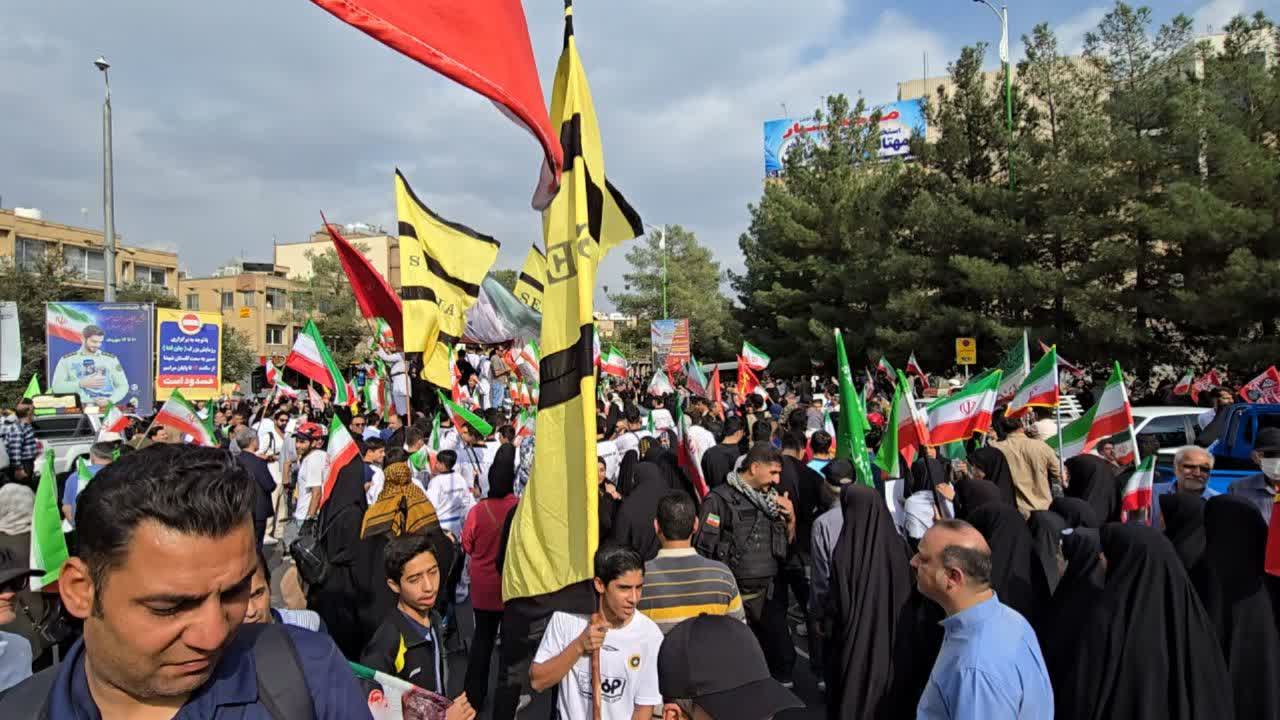 حضور پرشور جامعه ورزش و جوانان در رزمایش بزرگ «جان‌فدایان اصفهان نصف جهان»