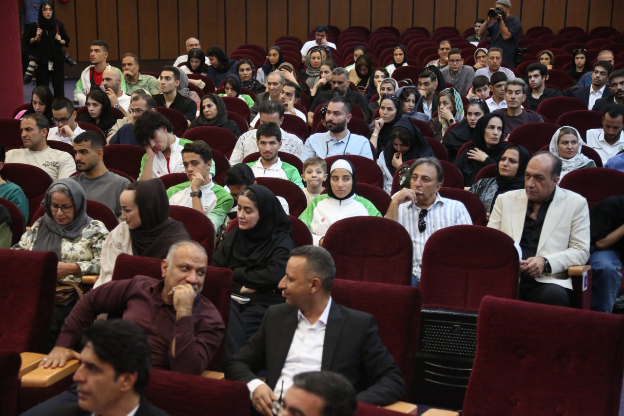 برگزاری آیین باشکوه تجلیل از افتخارآفرینان ورزش و جوانان برتر استان اصفهان+تصاویر برگزاری آیین باشکوه تجلیل از افتخارآفرینان ورزش و جوانان برتر استان اصفهان+تصاویر