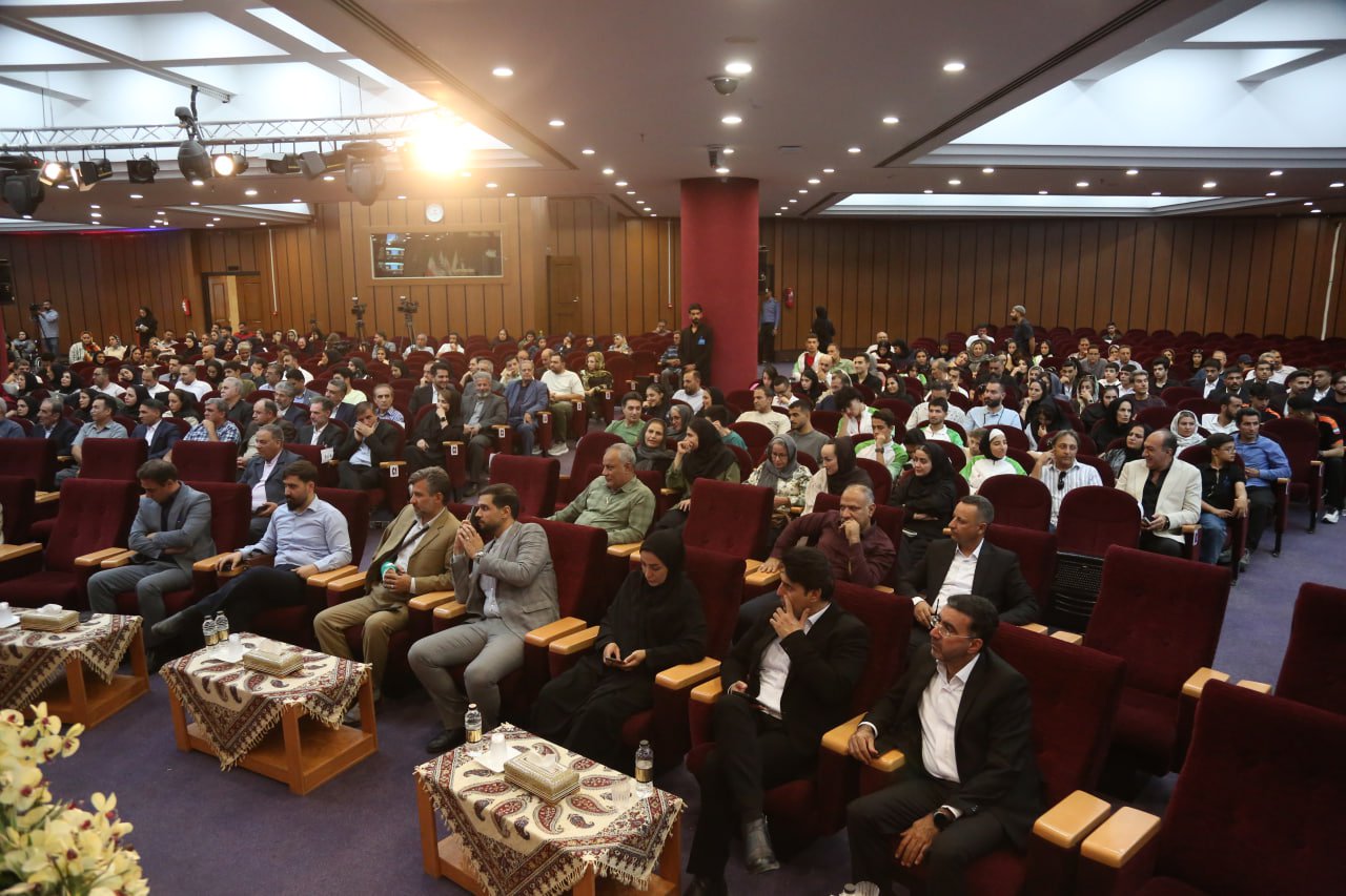 برگزاری آیین باشکوه تجلیل از افتخارآفرینان ورزش و جوانان برتر استان اصفهان+تصاویر برگزاری آیین باشکوه تجلیل از افتخارآفرینان ورزش و جوانان برتر استان اصفهان+تصاویر